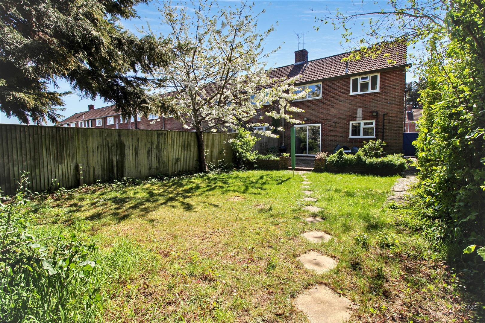Corwen Road, Tilehurst, Reading